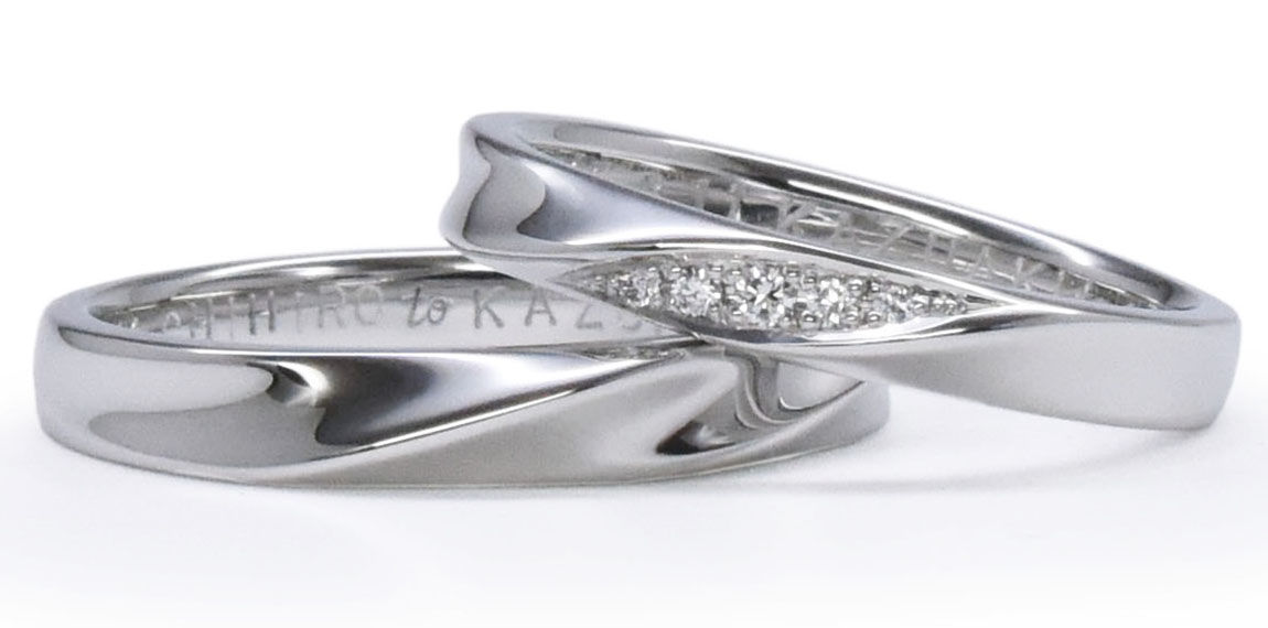 ふたひねりの結婚指輪