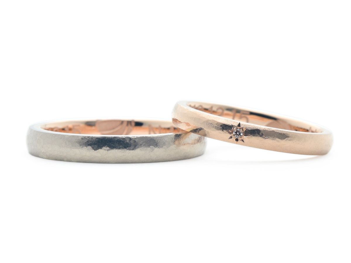 ピンクとシャンパンゴールドにマット加工を施した手作り結婚指輪 Hiroyuki&Naoko