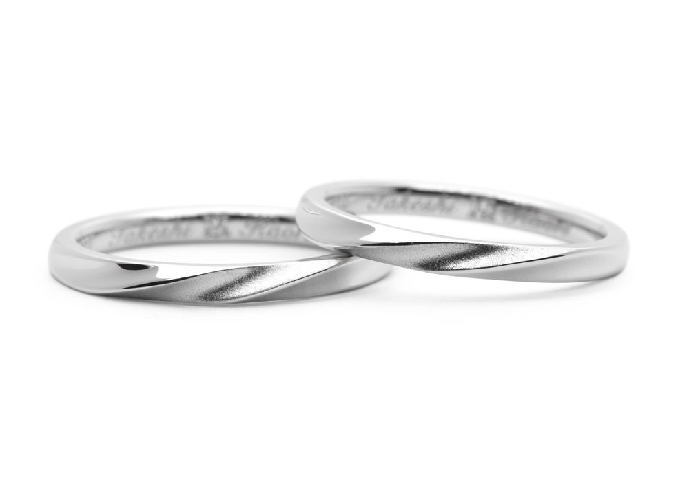 手作り結婚指輪プラチナふたひねりダイヤポイントHamri