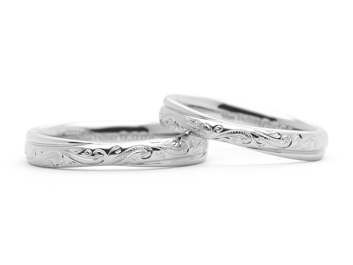 ラインと秘密のマークが入った手作り結婚指輪 Kouta&Akiko
