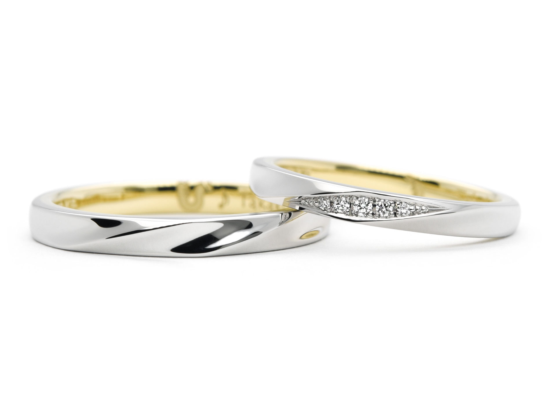 楽器のオリジナル刻印を入れた手作り結婚指輪 Takaki&Yuri