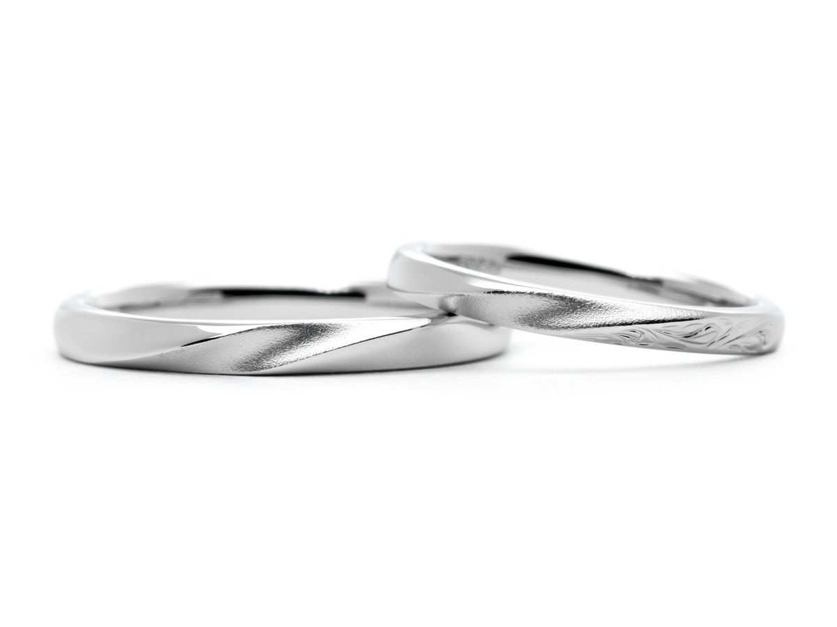 ホーニング加工とハワイアン彫りを施したオーダーメイド結婚指輪 Takehito&Natsumi
