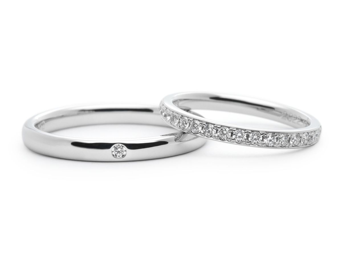 ハーフエタニティとシンプルな甲丸をペアにした手作り結婚指輪
