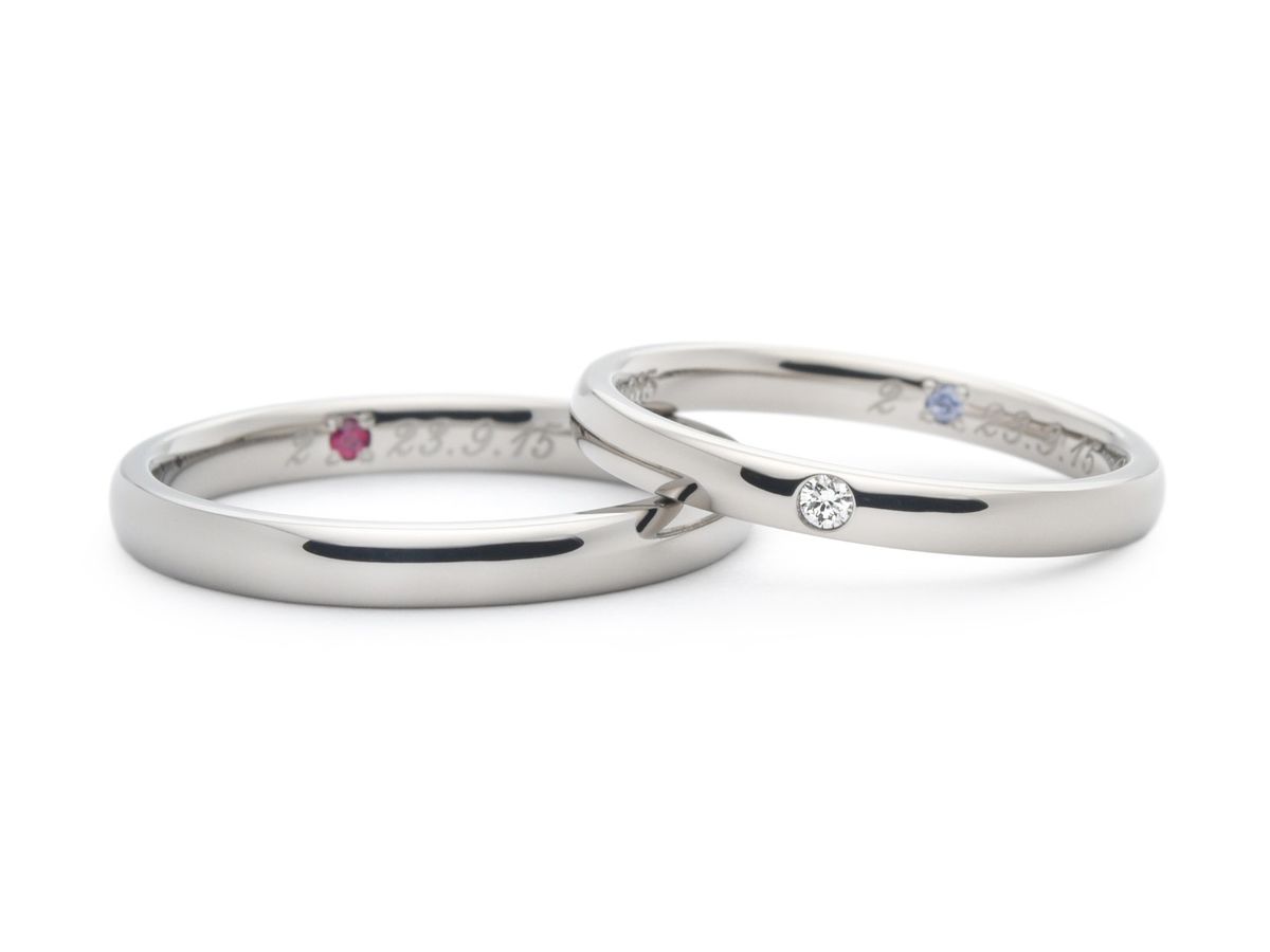 丸みのあるストレートのシンプルな手作り結婚指輪