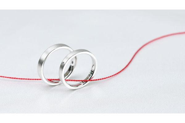 結婚指輪はダイヤモンドあり？なし？選び方ガイド