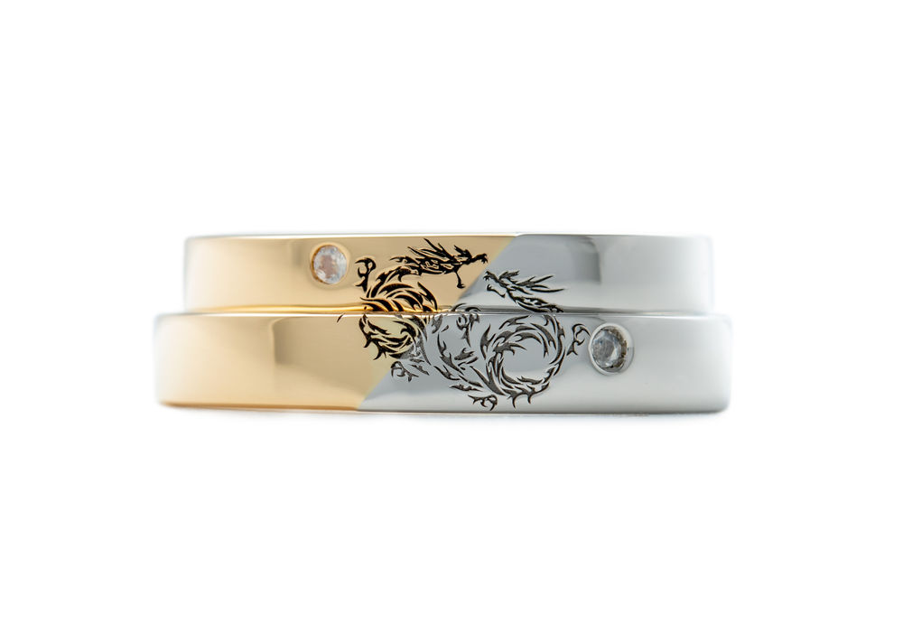重ねると龍が向かい合うオーダーメイド結婚指輪