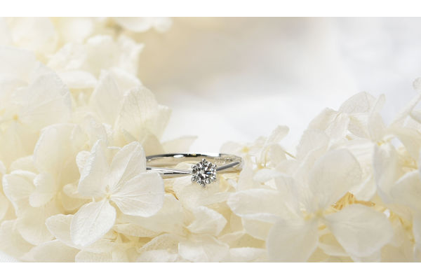 婚約指輪なし派が増加中!その割合と理由を徹底解説