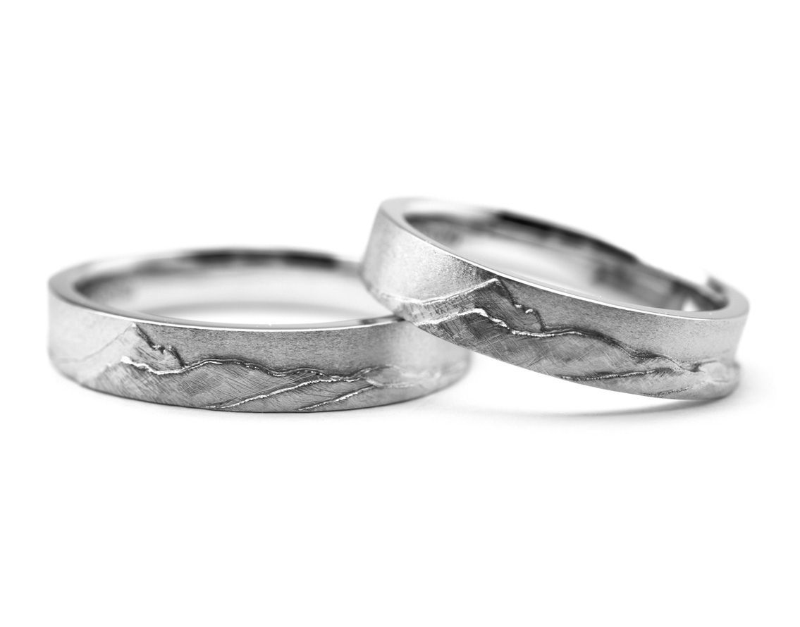 山をイメージしたプラチナのオーダーメイド結婚指輪　（24032019911119）