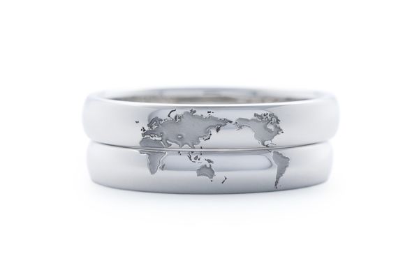世界地図の手作り結婚指輪