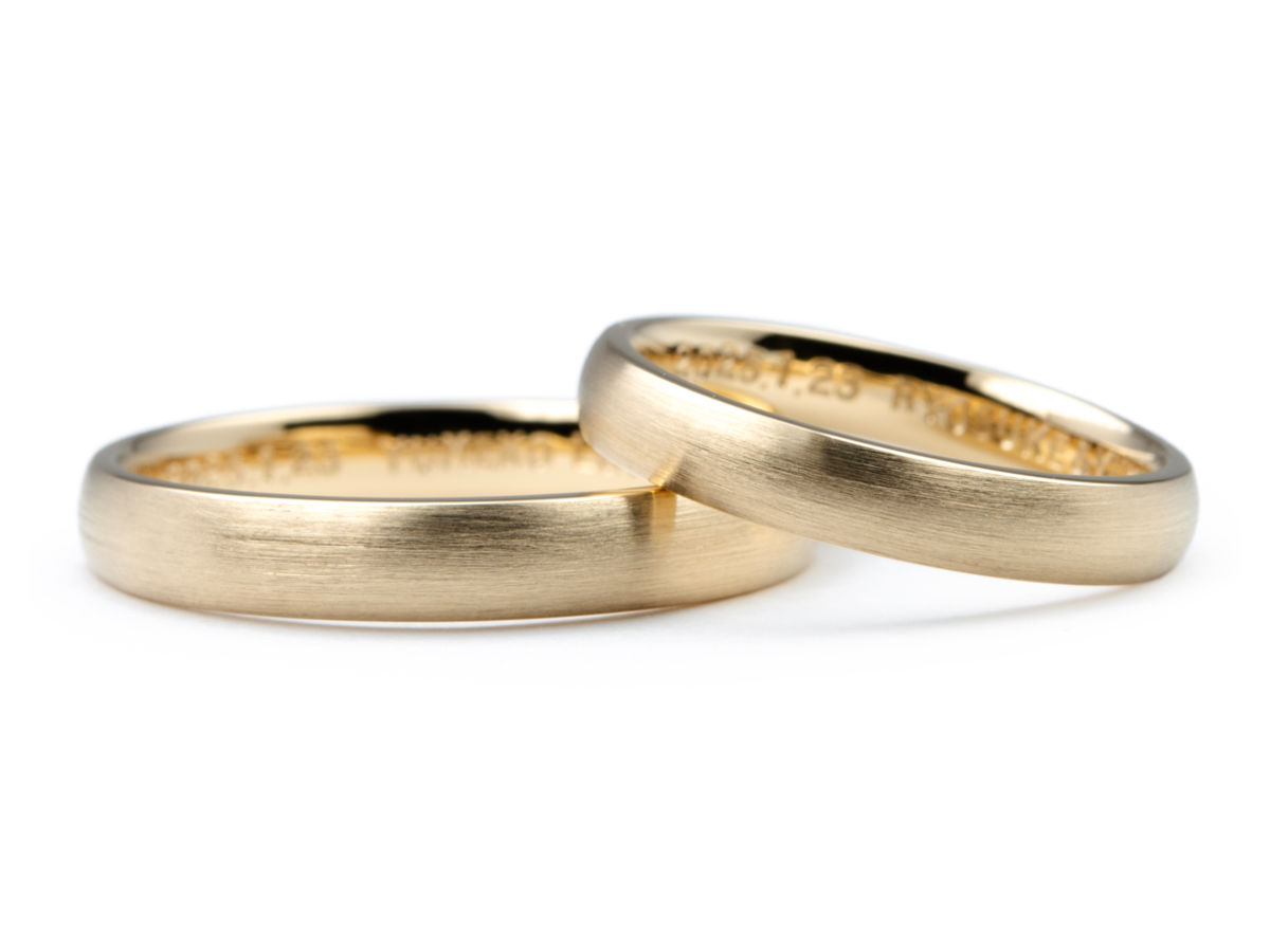 イエローゴールドのおしゃれなオーダーメイド結婚指輪