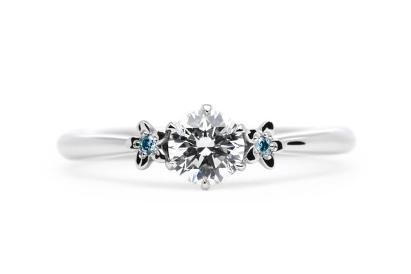 かすみ草モチーフの手作り婚約指輪