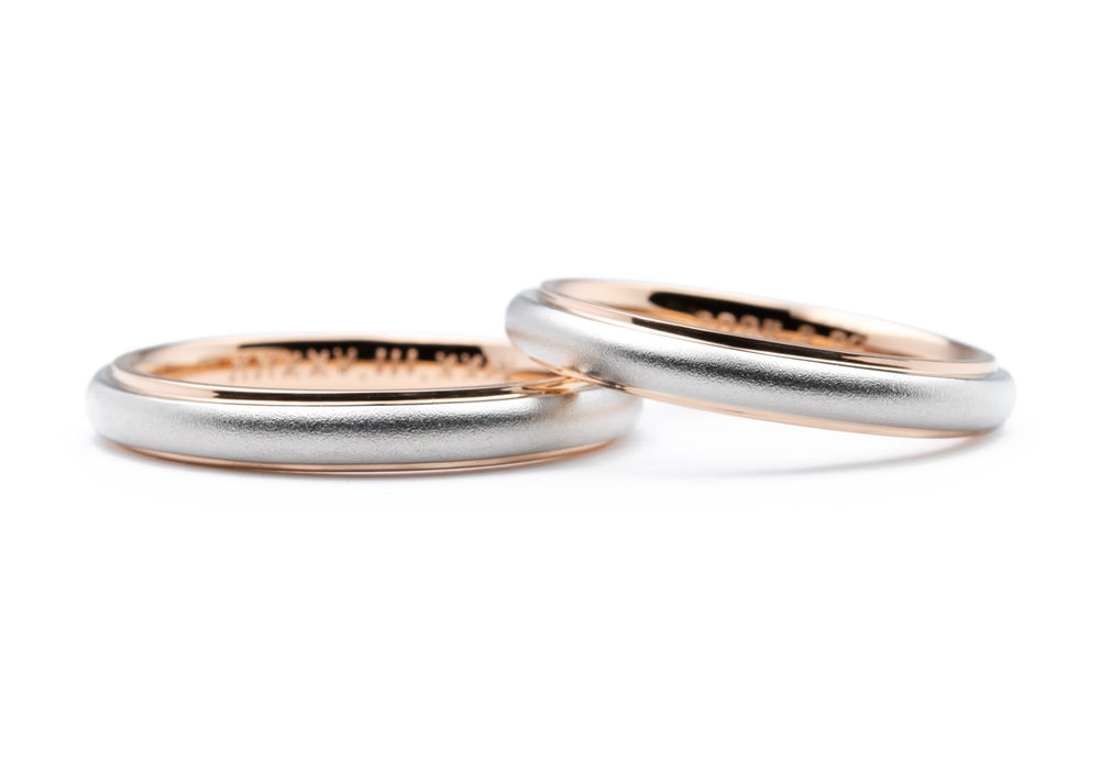 プラチナとピンクゴールドが美しい手作り結婚指輪