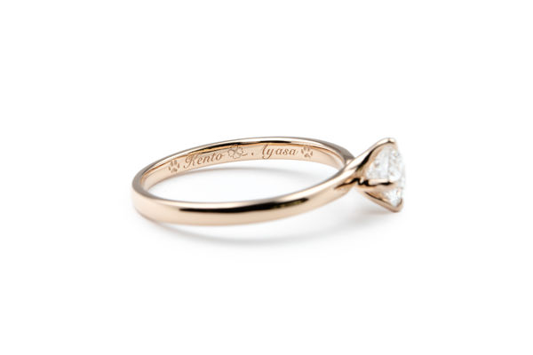 ピンクゴールドのオーダーメイド婚約指輪