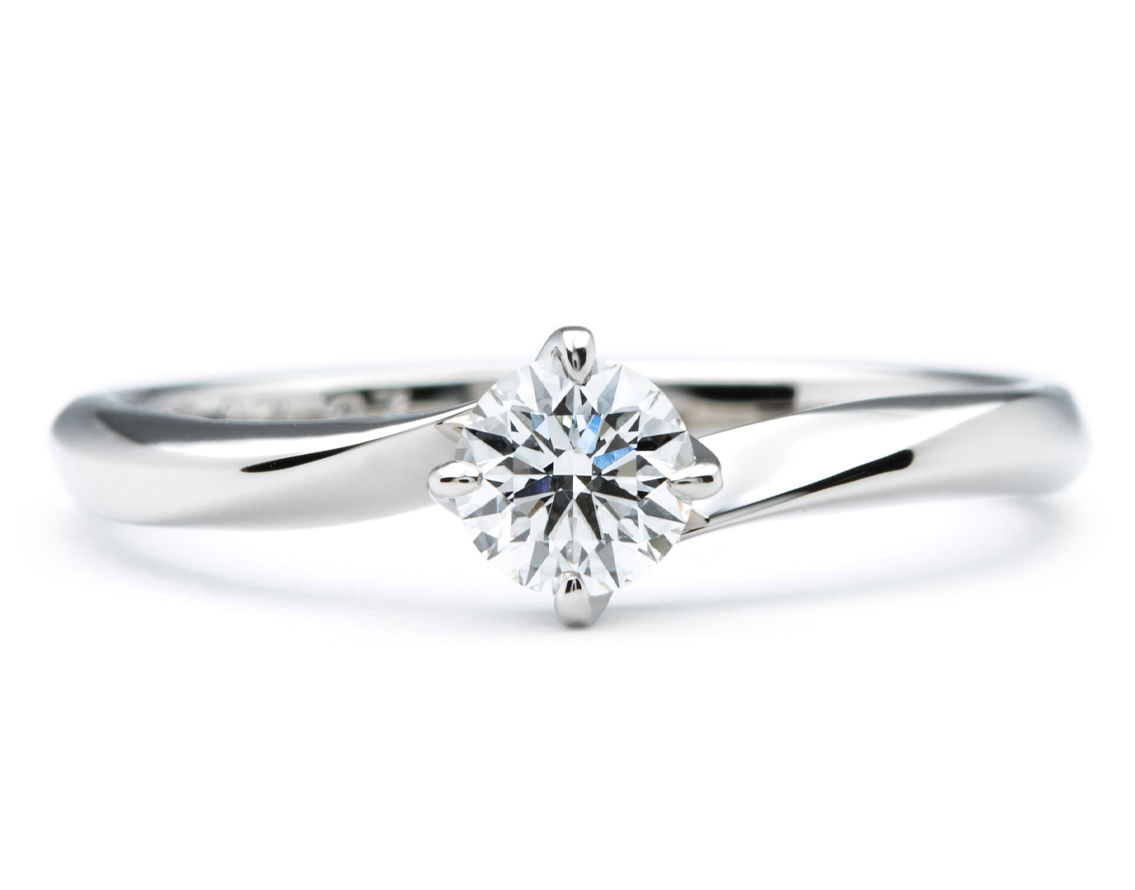 シンプルねじりの手作り婚約指輪