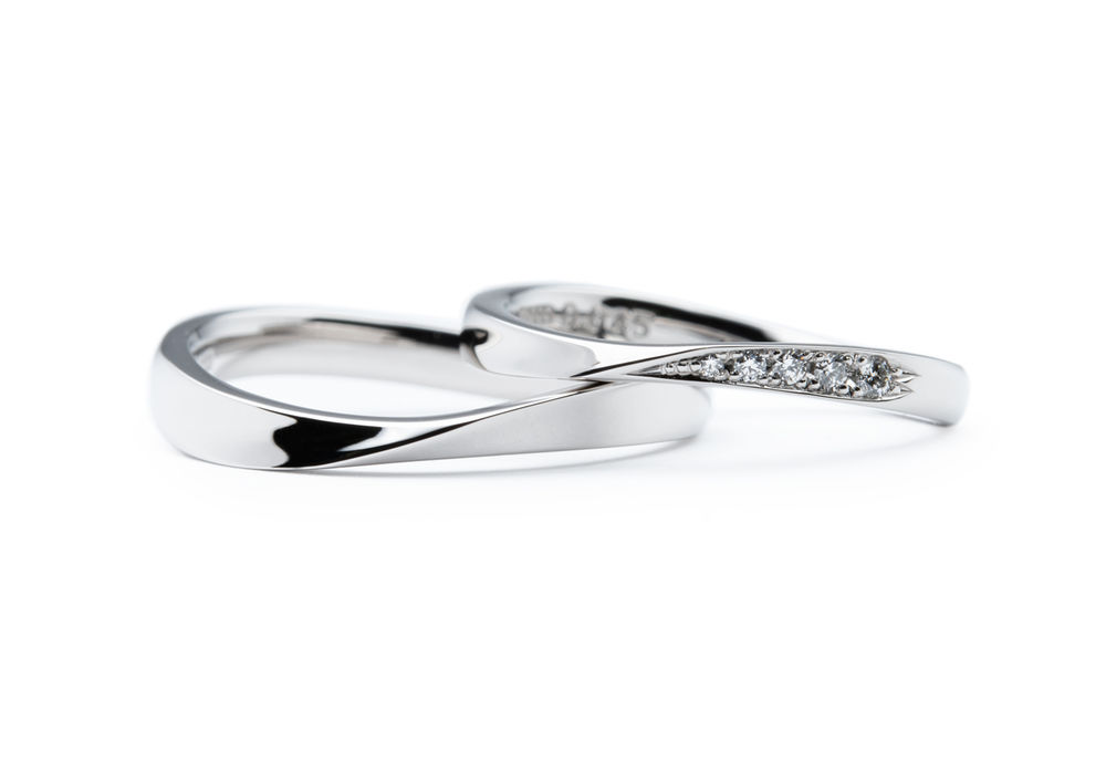 ひとひねりのオーダーメイド結婚指輪