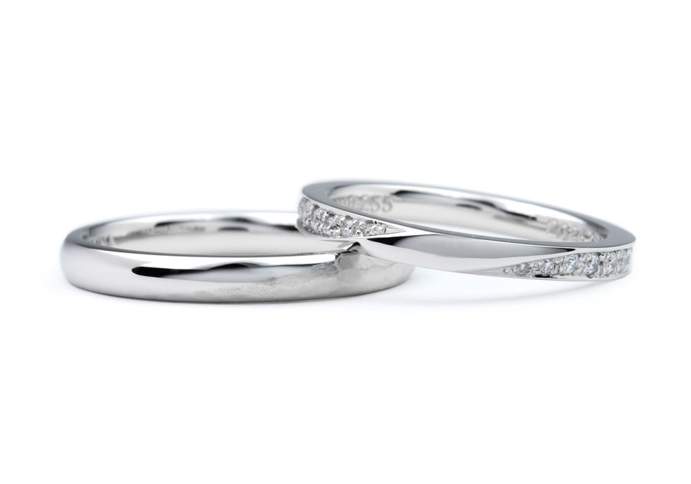 エタニティとひねりとアンティークの手作り結婚指輪