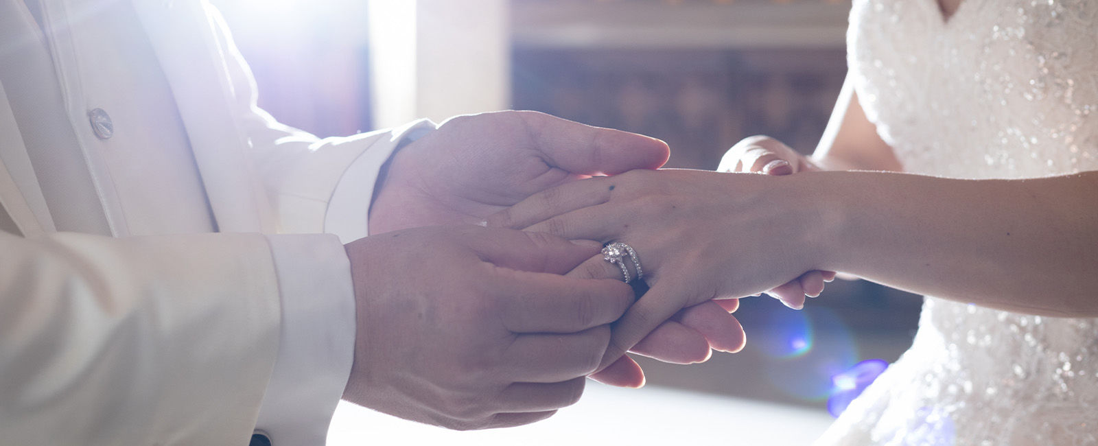 結婚式指輪交換