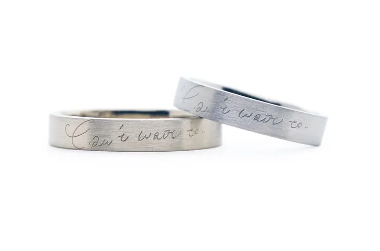 直筆メッセージが刻まれた手作り結婚指輪 Akihiro&Haruna様
