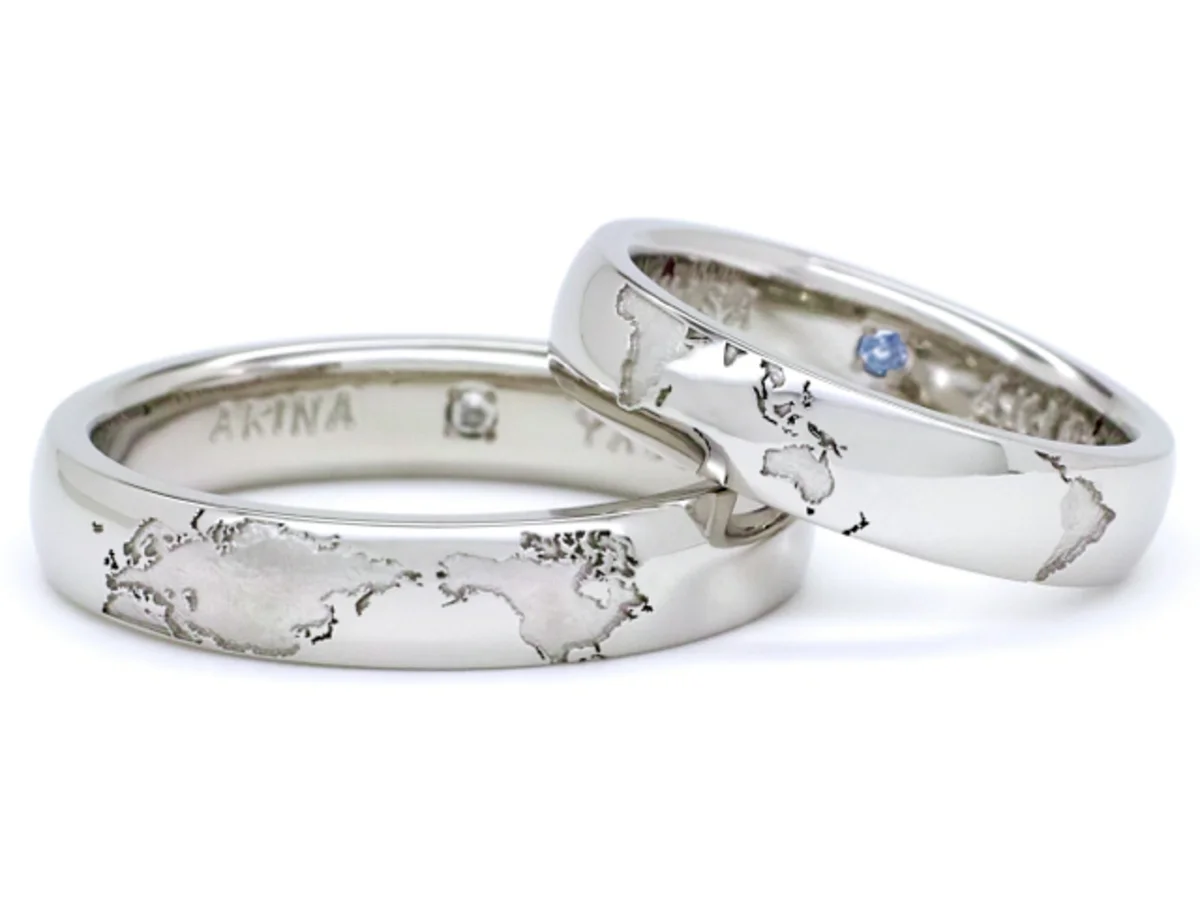 世界地図の内側に誕生石を留めた手作り結婚指輪 石井さまご夫婦 2014.03.12