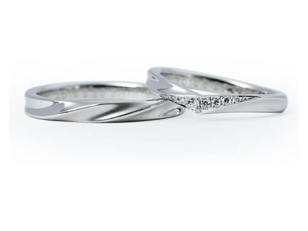 ふたひねりデザインの手作り結婚指輪 D様&C様