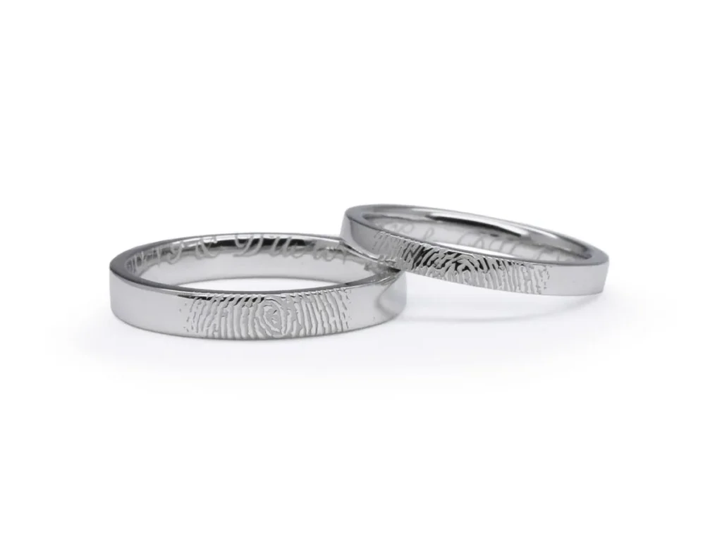 シンプルな指紋の手作り結婚指輪
