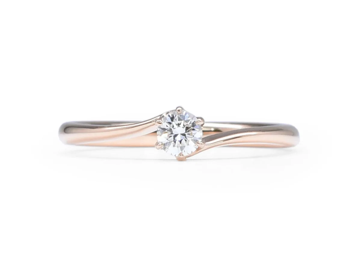 細身ピンクゴールドのソリティアの手作り婚約指輪 Youichi様