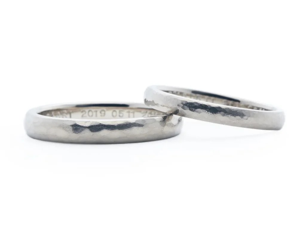 アンティークと粗めのハンマー加工の手作り結婚指輪2019.04.06