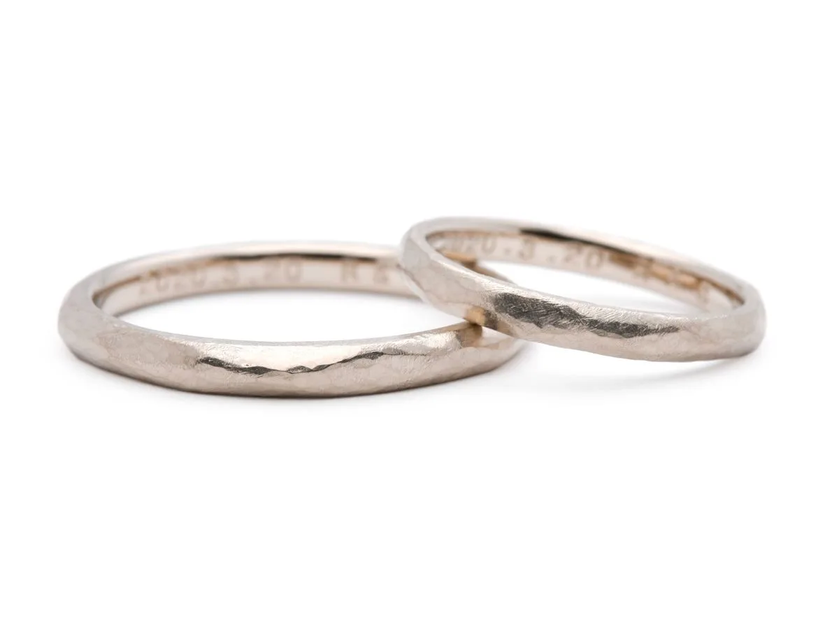 シャンパンゴールドにアンティーク加工を施した手作り結婚指輪 東京 O様ご夫婦 2020.03.27