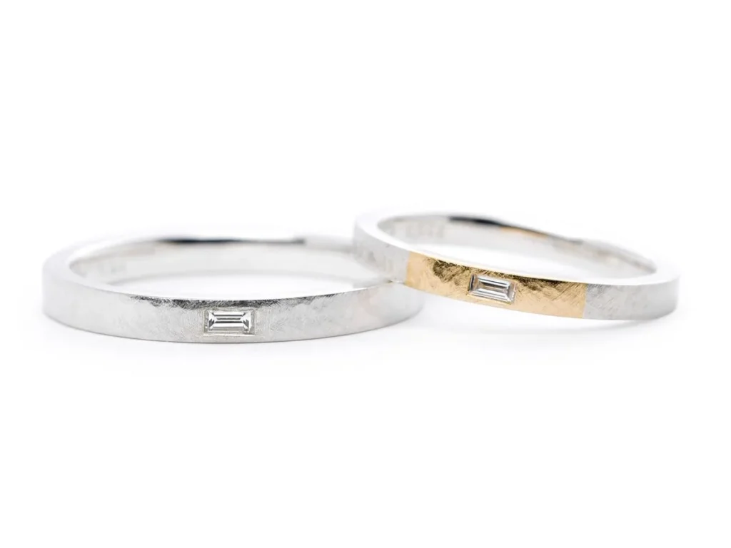 アンティーク加工にバゲットカットのダイヤを留めた手作り結婚指輪 東京 Koyomi&Kaori 2020.04.19