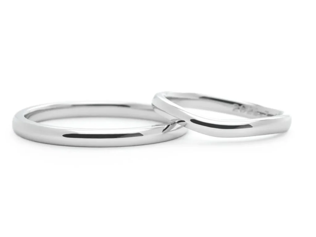 シンプルな甲丸のオーダーメイド結婚指輪 東京 Tomoya&Aoi 2022.09.01