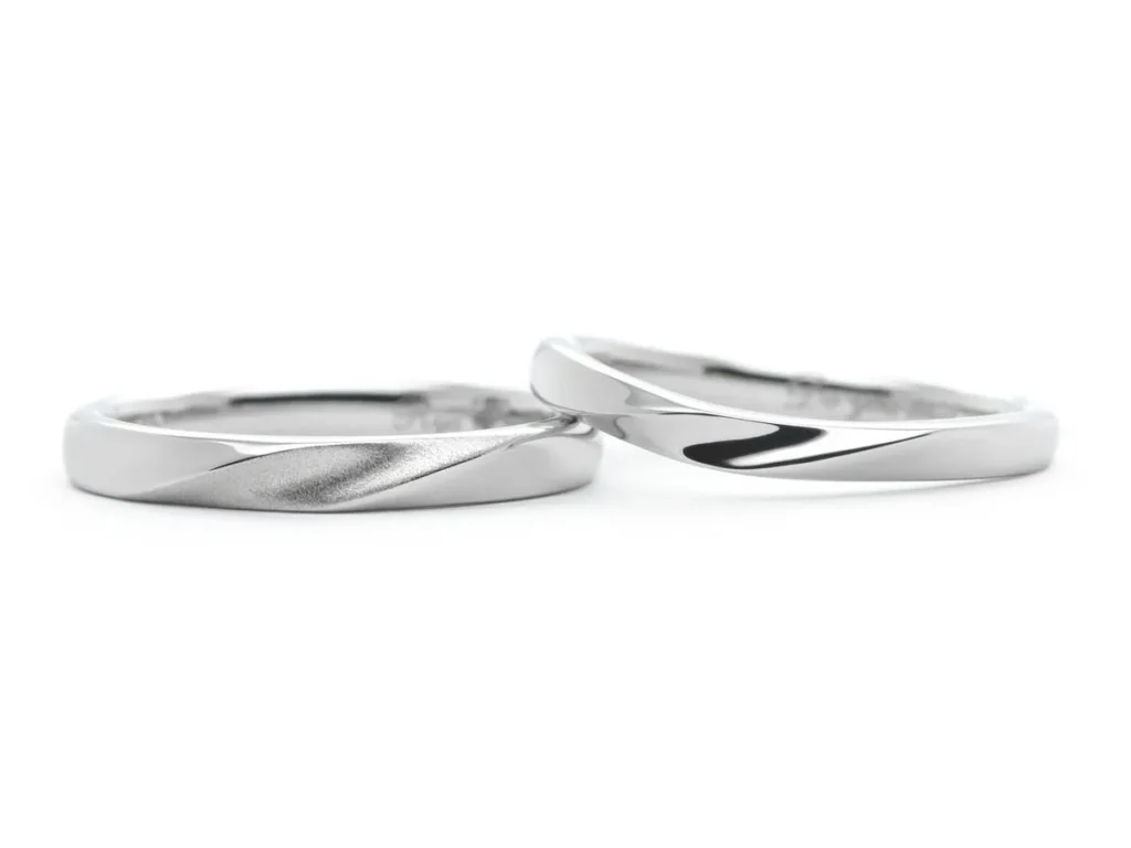 シンプルなふたひねりの手作り結婚指輪 東京 Ryo&Marina 2022.09.25