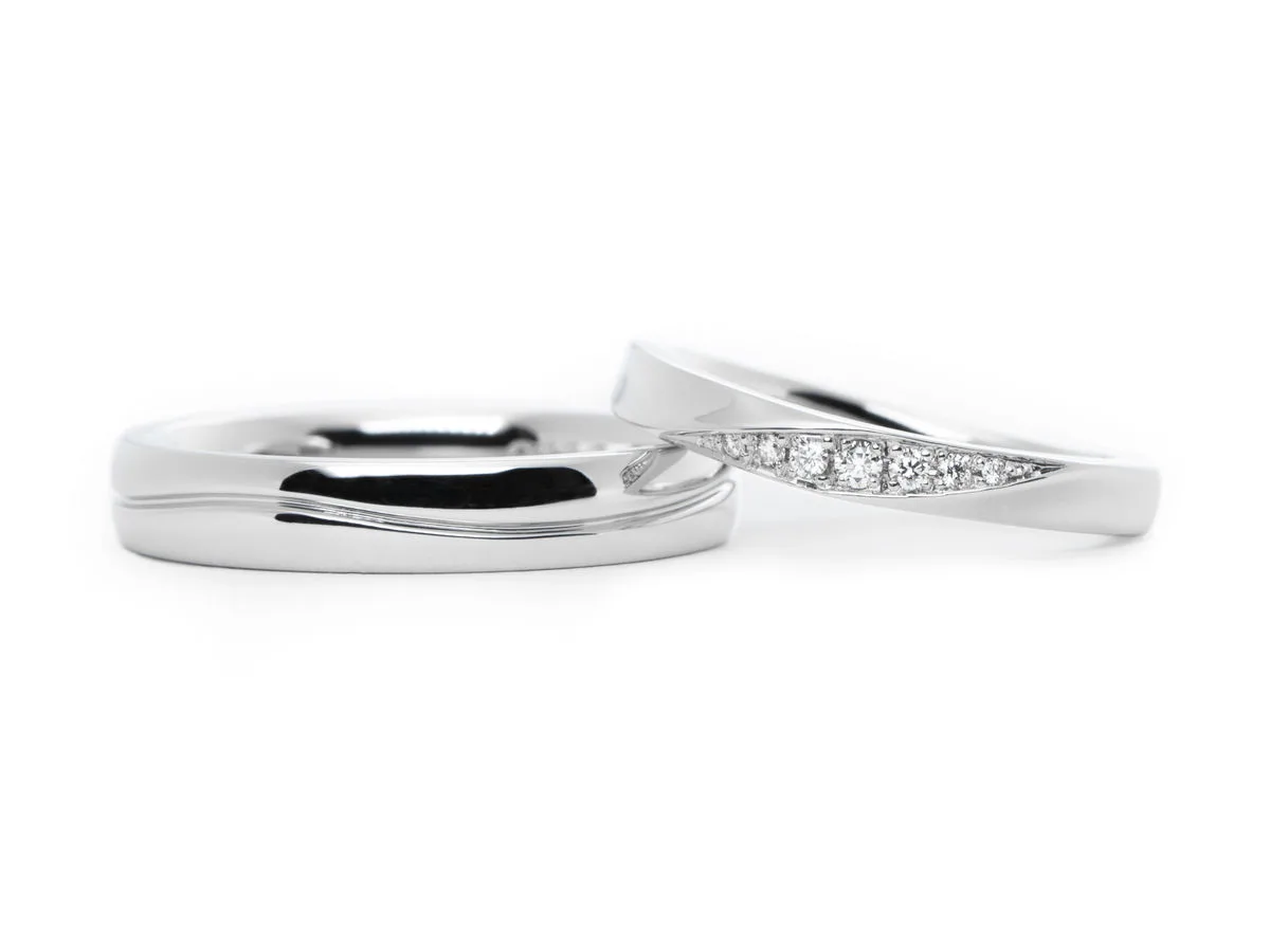 それぞれラインとふたひねりを施した手作り結婚指輪 東京 Nariaki&Ayano 2023.05.01