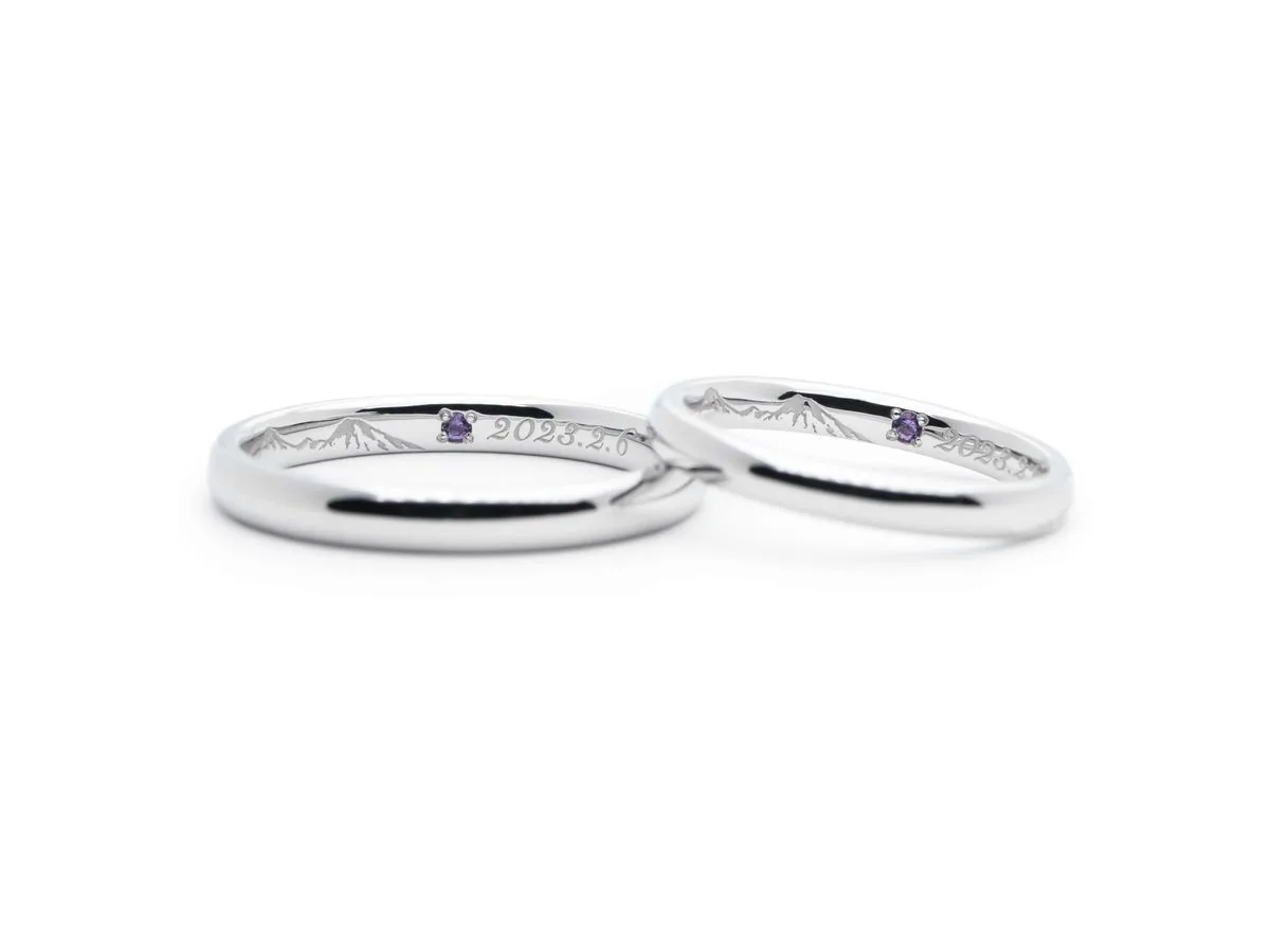 ストレートの甲丸にダイヤを斜めに彫り留めしたオーダーメイド結婚指輪2023.02.06 2