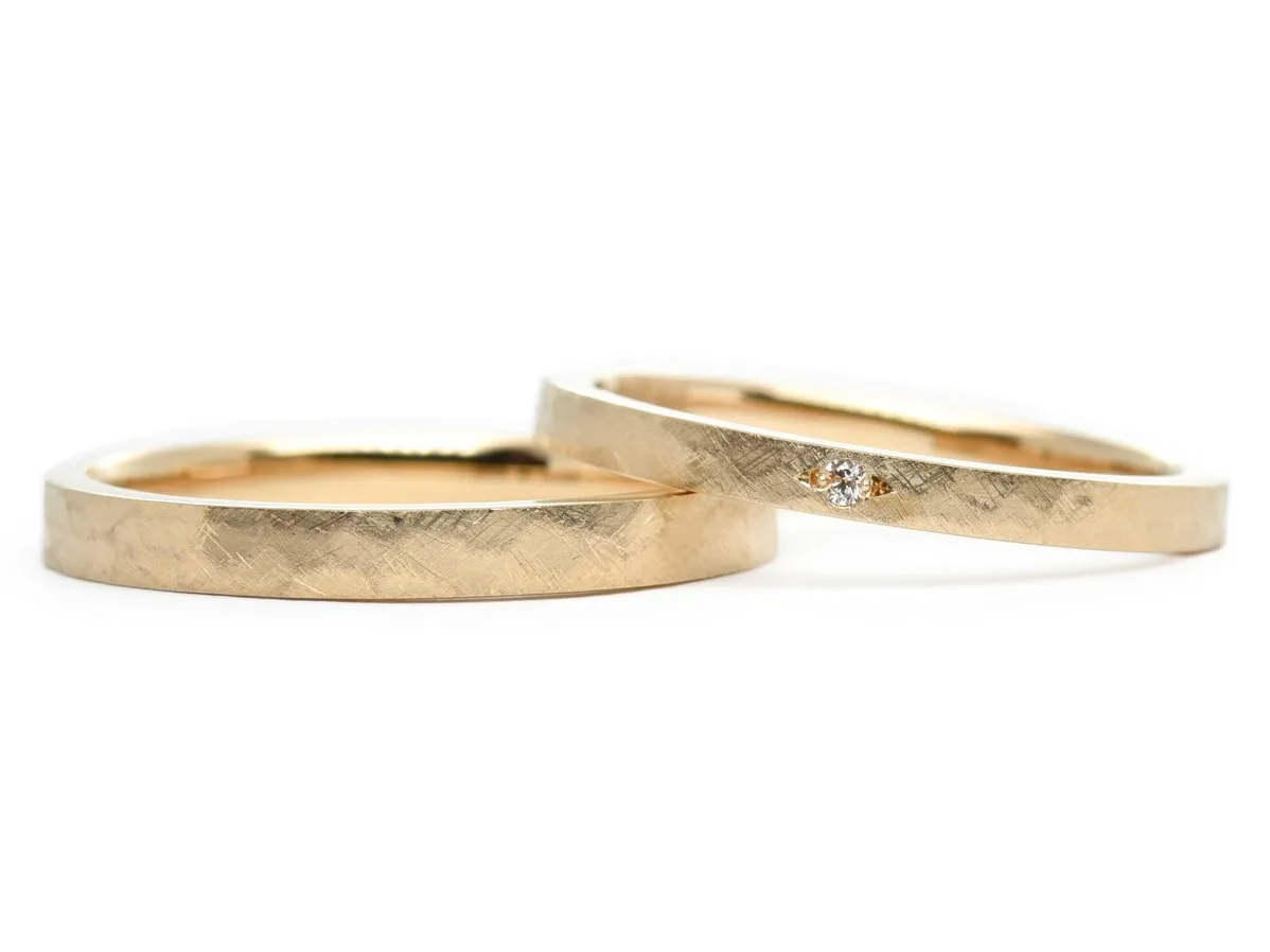 アンティークな槌目加工を施した手作り結婚指輪2023.03.12