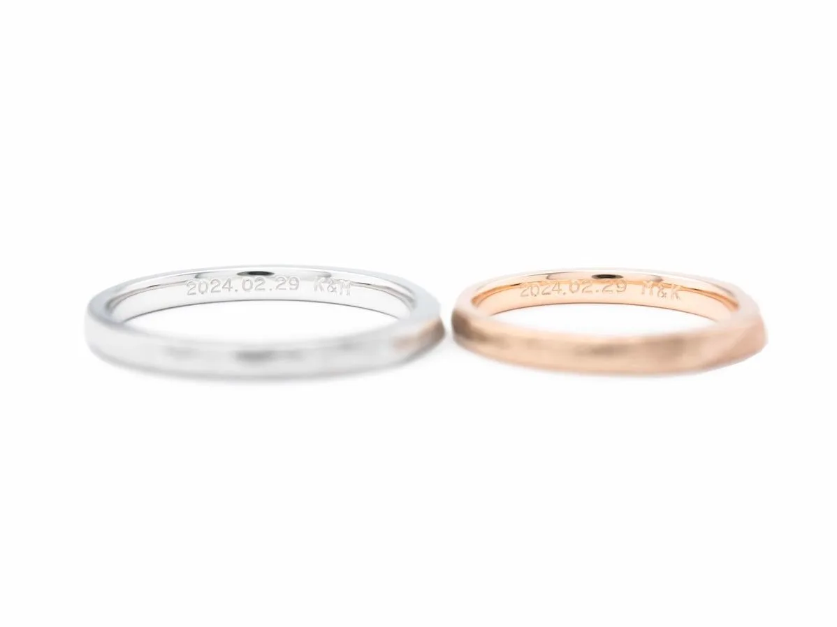 アンティーク加工とスターダスト加工を加えた手作り結婚指輪 (2024042019950411) 2