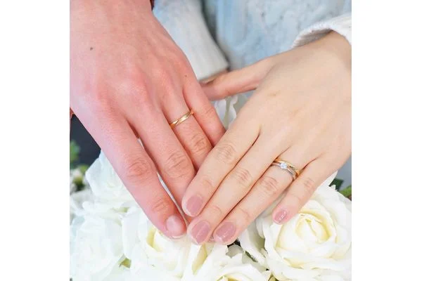 婚約指輪の使い道:結婚後も楽しむ方法