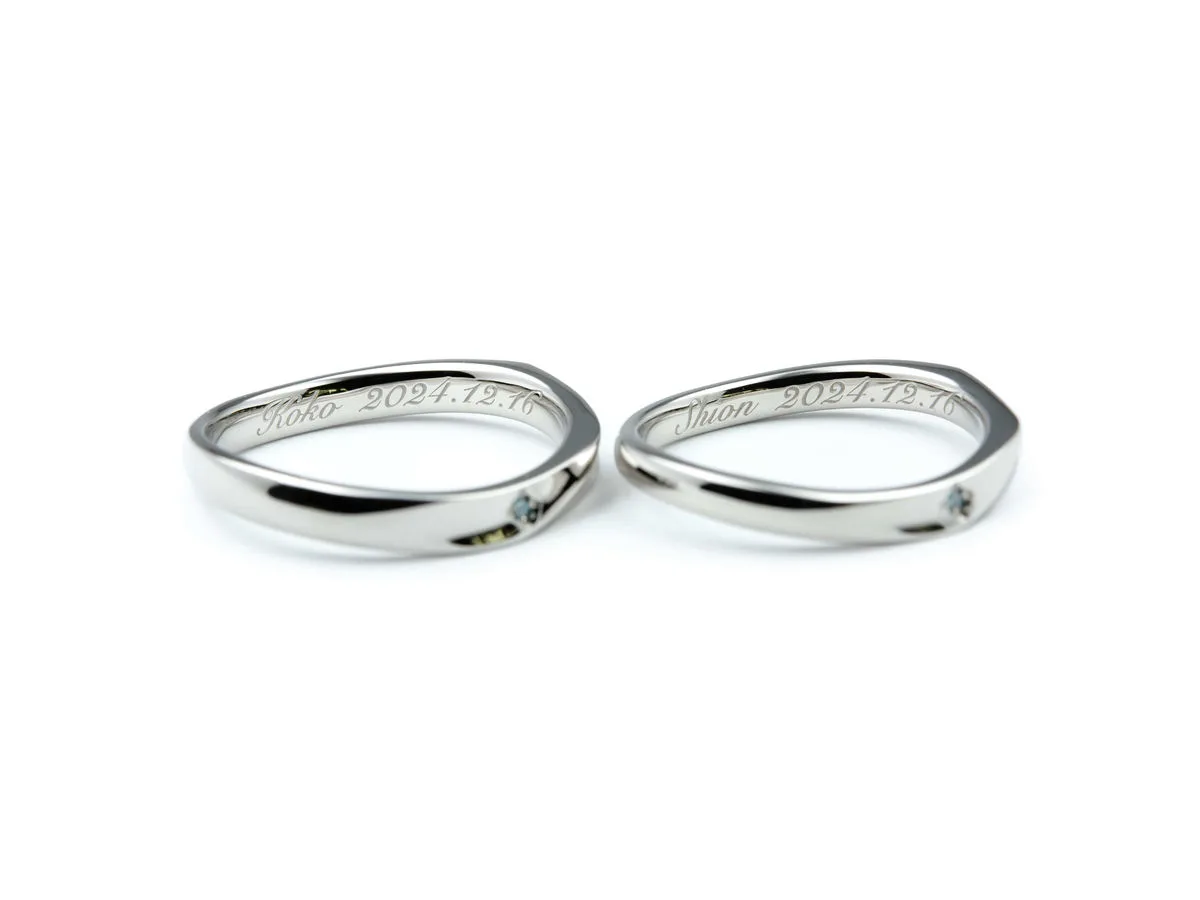 ウェーブひねりにアイスブルーダイヤモンドモンドの手作り結婚指輪 (24101420010606) 2