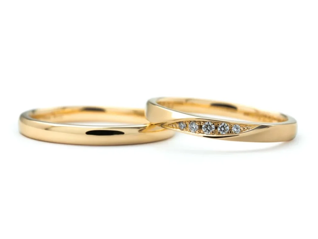 アンティークゴールドで作るシンプルな甲丸の結婚指輪