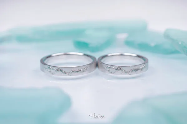 結婚指輪 山の魅力と手作りの楽しさ