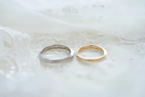 結婚指輪 刻印 おしゃれなデザイン特集