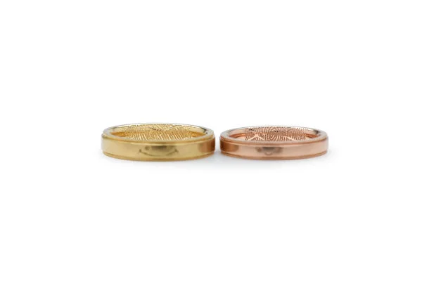 結婚指輪の内側に指紋を刻む理由と方法