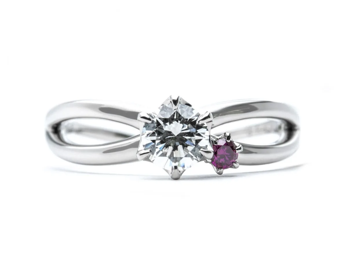 無限∞モチーフの世界に一つのオリジナル婚約指輪
