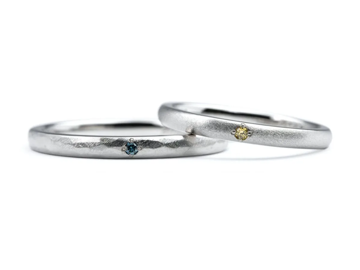 お笑い空間をイメージしたオーダーメイド結婚指輪 2